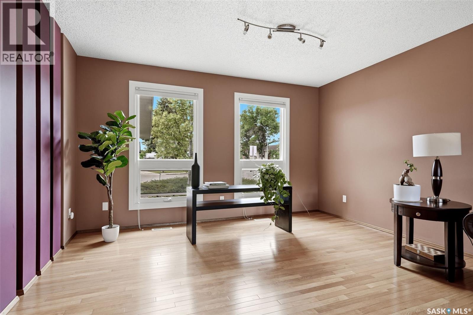 118 Lincoln DRIVE - 8