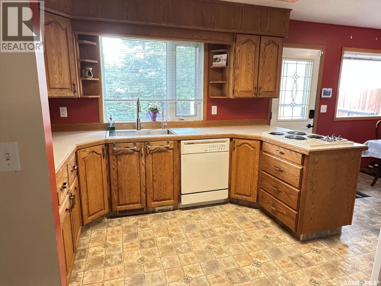 19 Sampson PLACE - 5