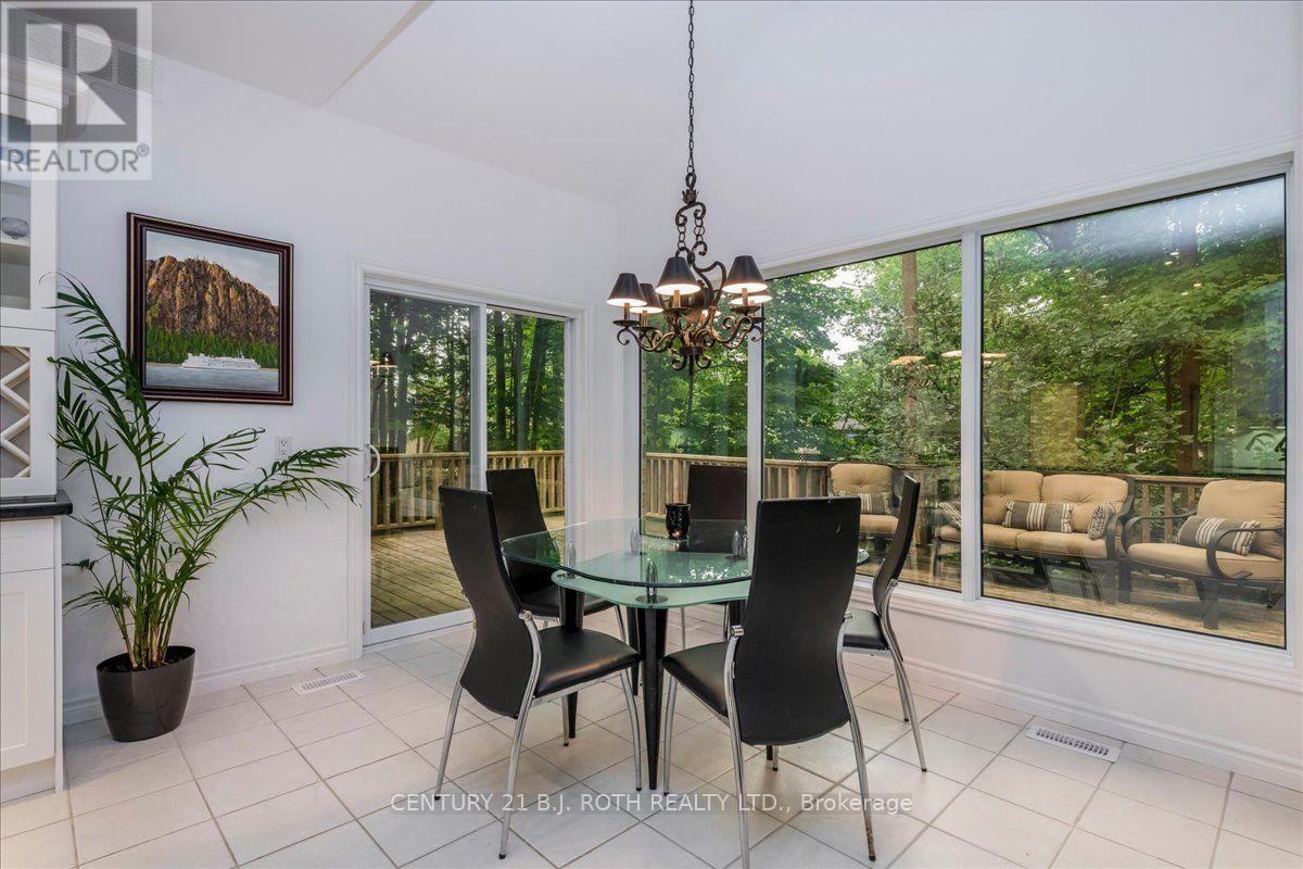 3925 ALGOMA AVENUE - Image 24