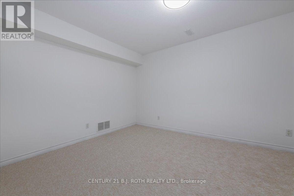3925 ALGOMA AVENUE - Image 38