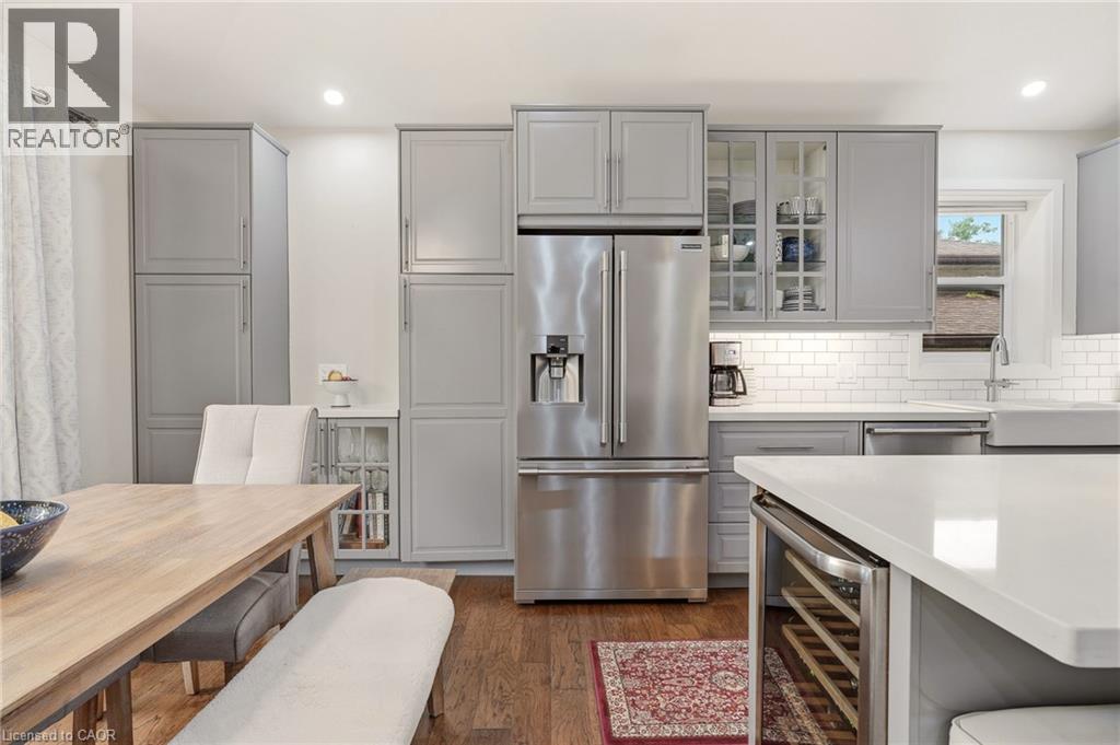 715 DRURY Lane - 10
