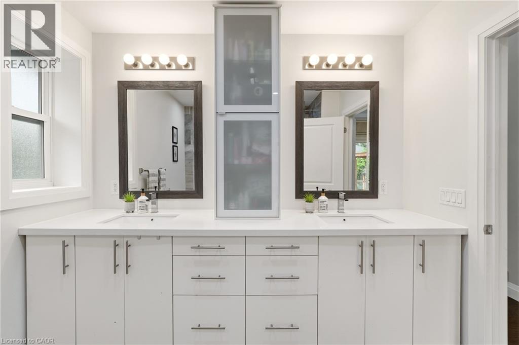 715 DRURY Lane - 26