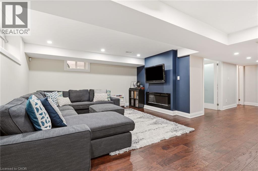 715 DRURY Lane - 30
