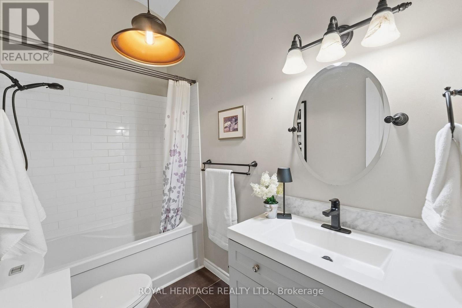 30 STOCKDALE ROAD - 15