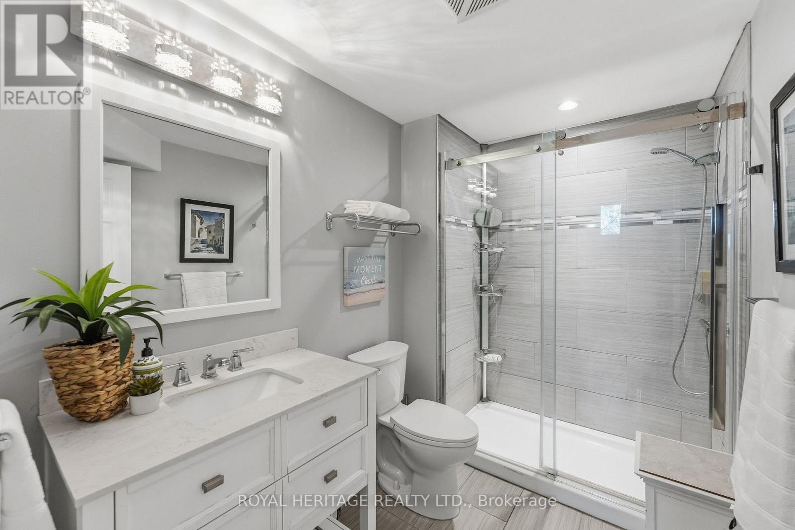 30 STOCKDALE ROAD - 21