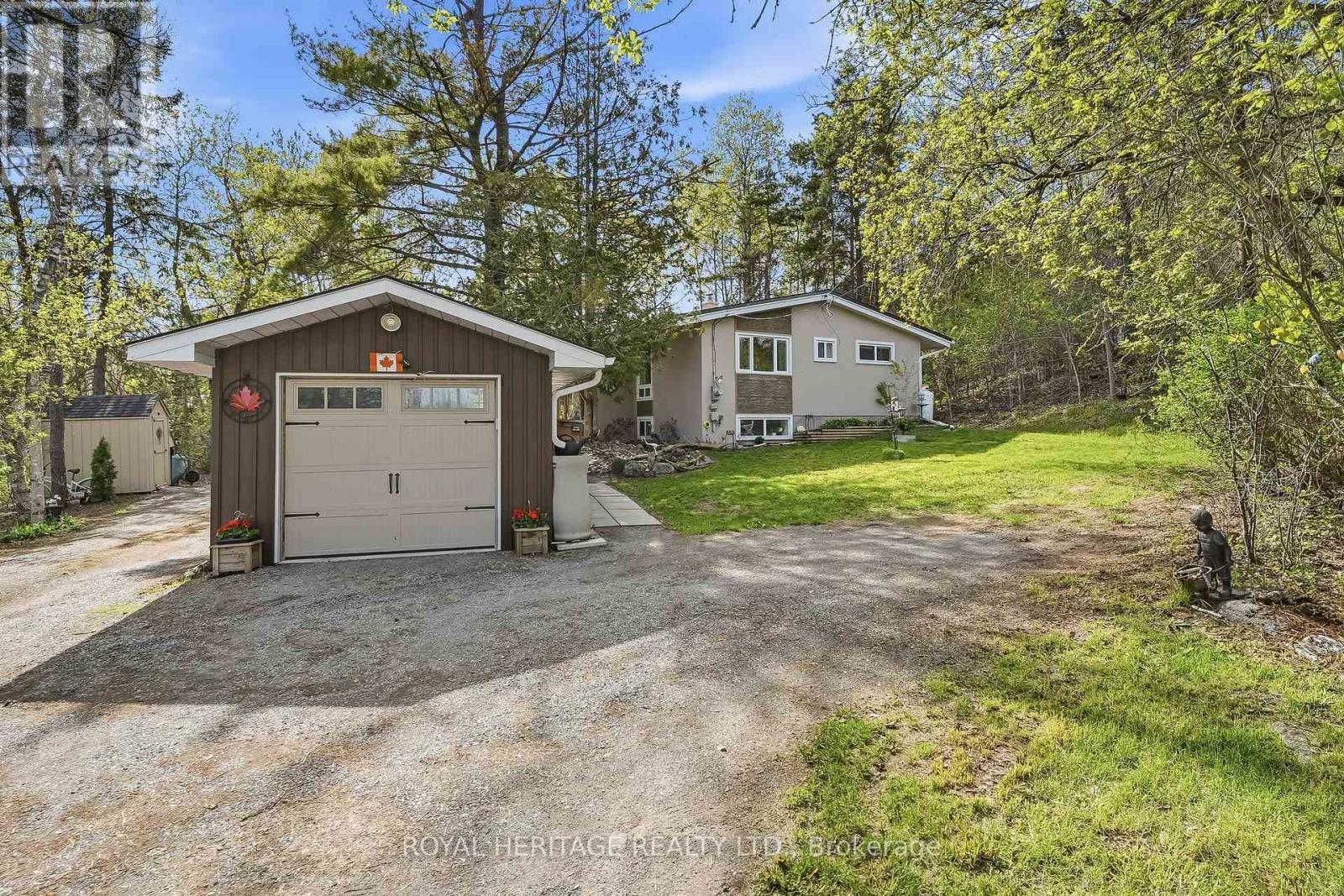 30 STOCKDALE ROAD - 27