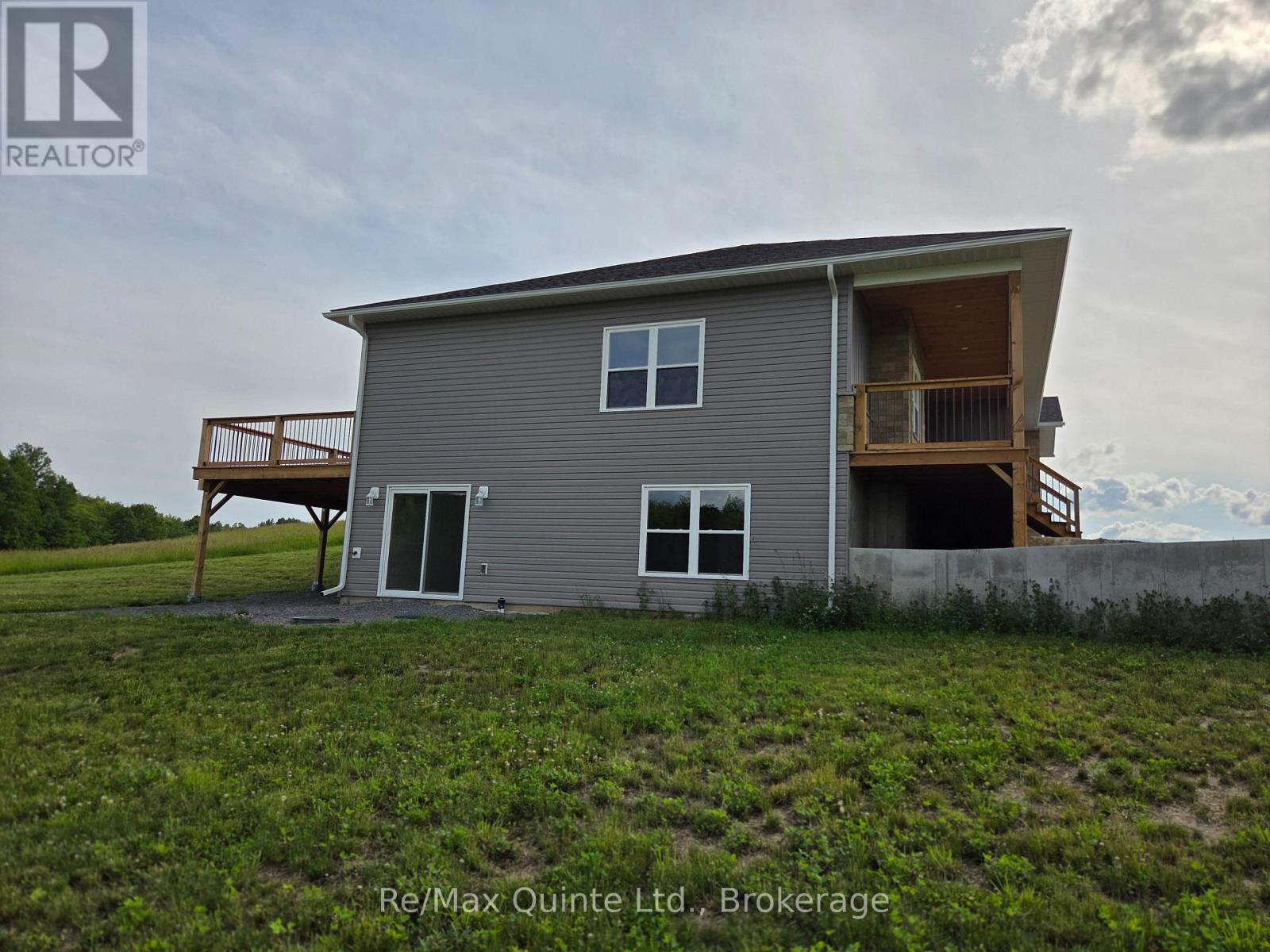 202 WINDMILL ROAD - 3
