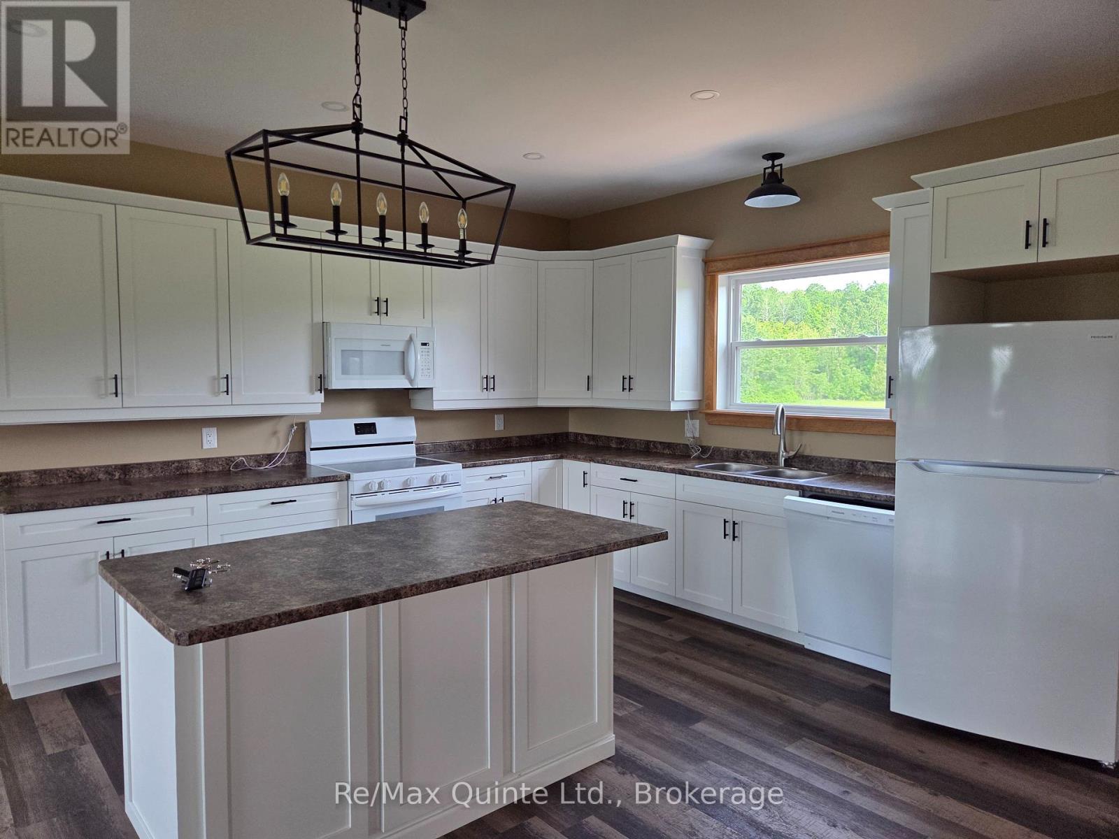 202 WINDMILL ROAD - 6