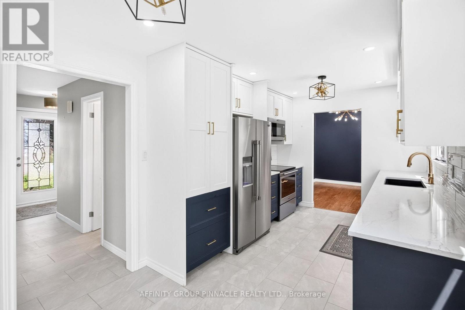 7 REDWING STREET - 15