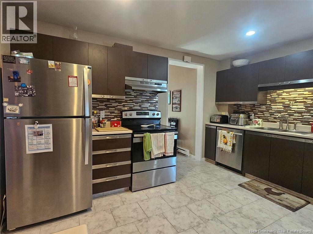 11 33rd Avenue - 4