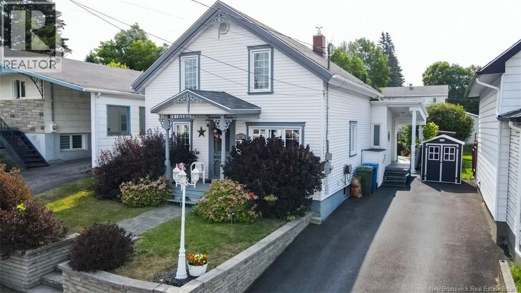 11 33rd Avenue - 29