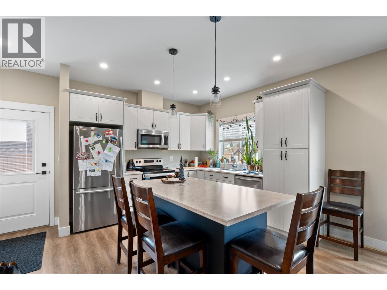 2535 SUNSET Drive - 31