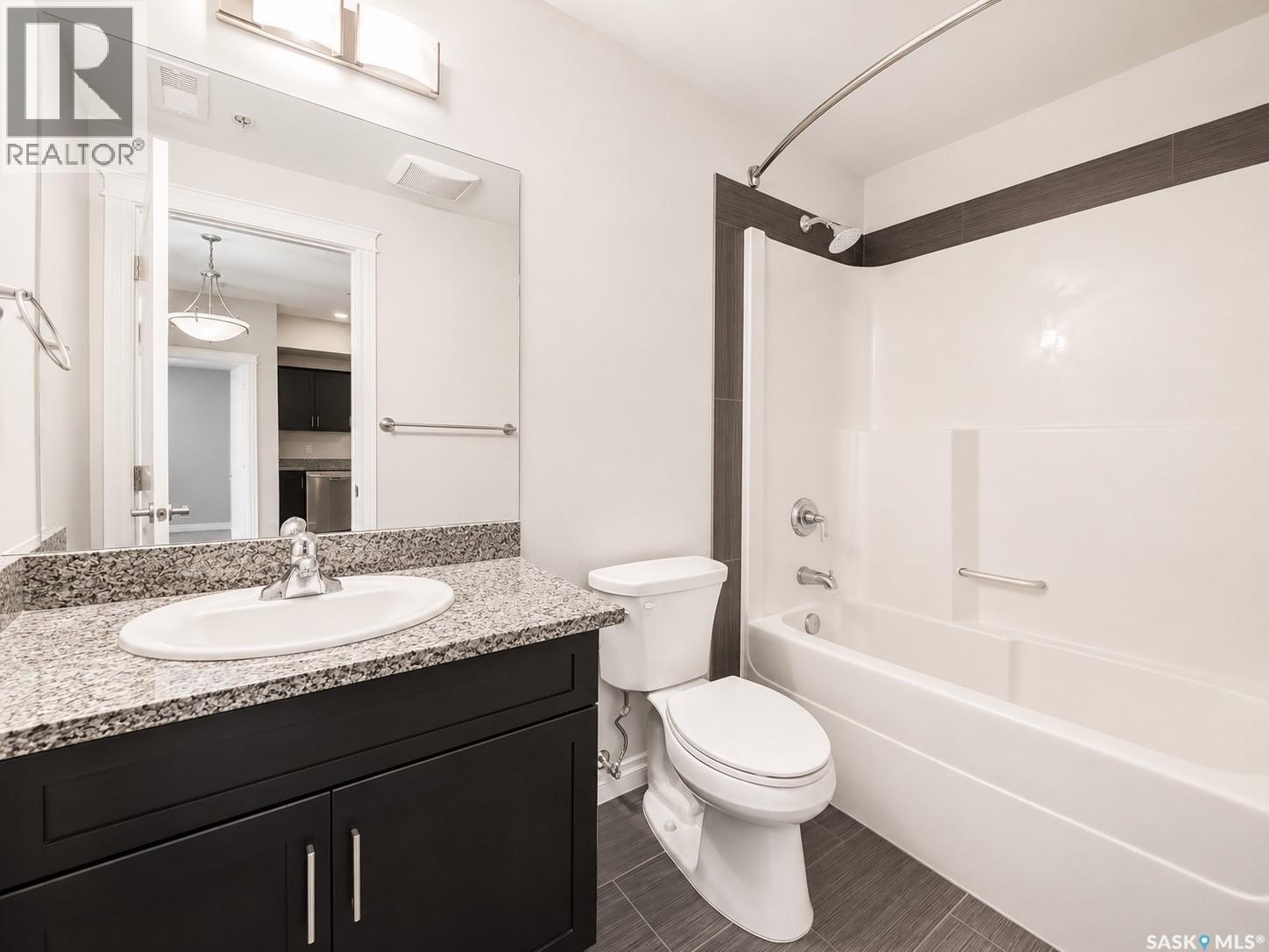 #309 412 Willowgrove SQUARE - 13