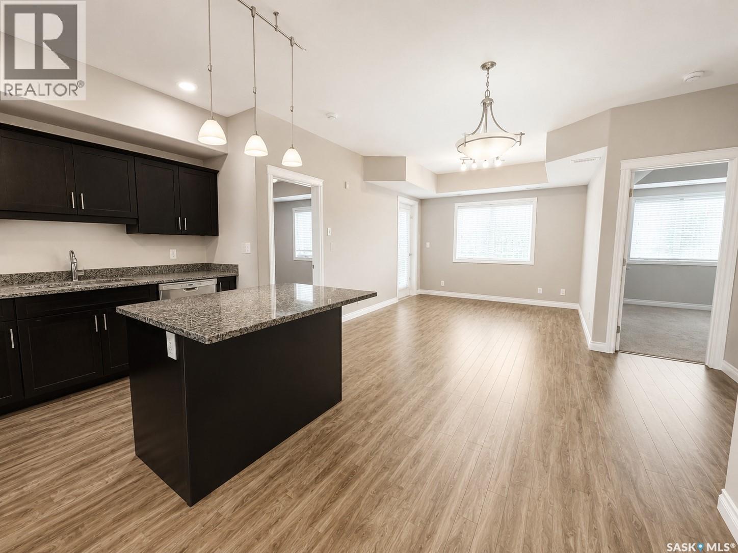 #309 412 Willowgrove SQUARE - 4