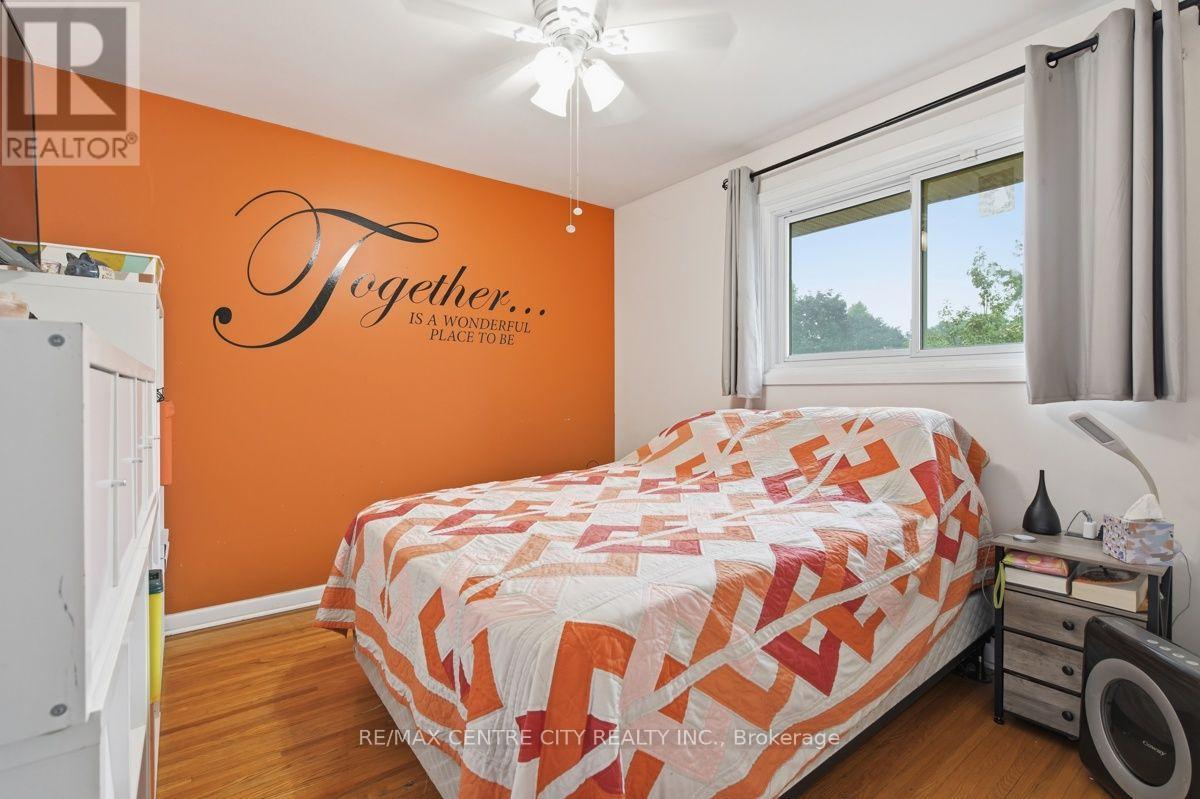 1199 JALNA BOULEVARD - 17
