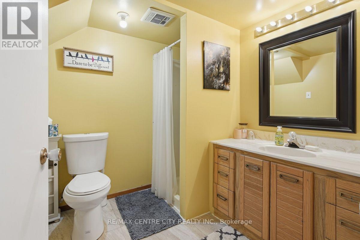 1199 JALNA BOULEVARD - 31