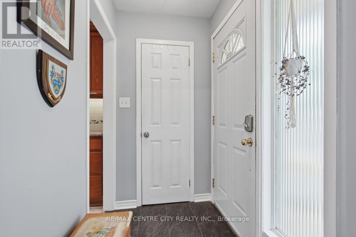 1199 JALNA BOULEVARD - 5