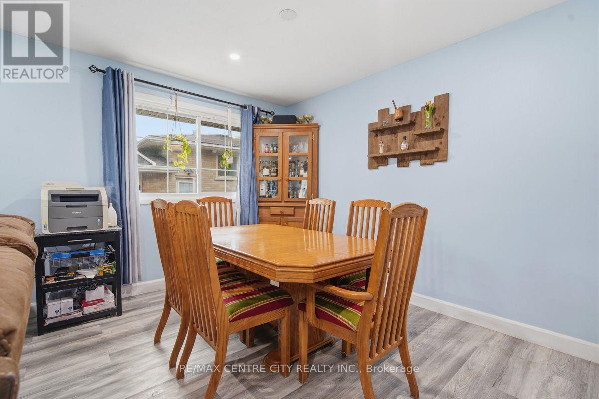 1199 JALNA BOULEVARD - 9