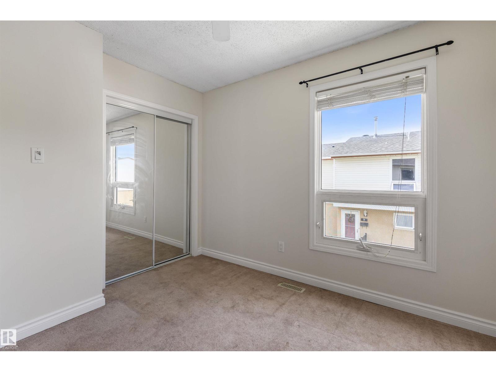 #13 9310 Morinville DR - 14