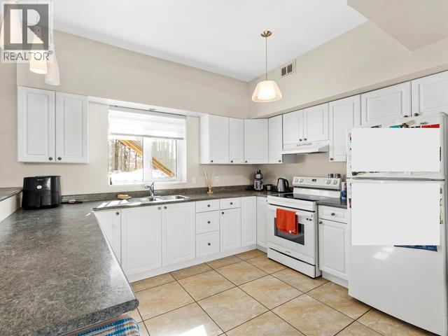 1202 PINE STREET - 26
