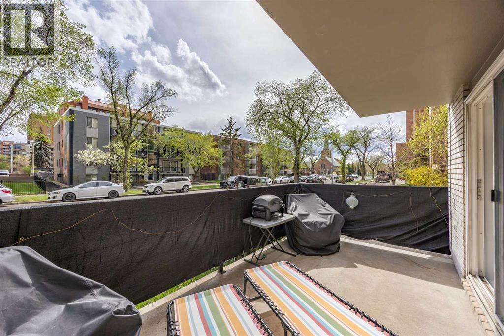 #102 1328 13 Avenue SW - 26