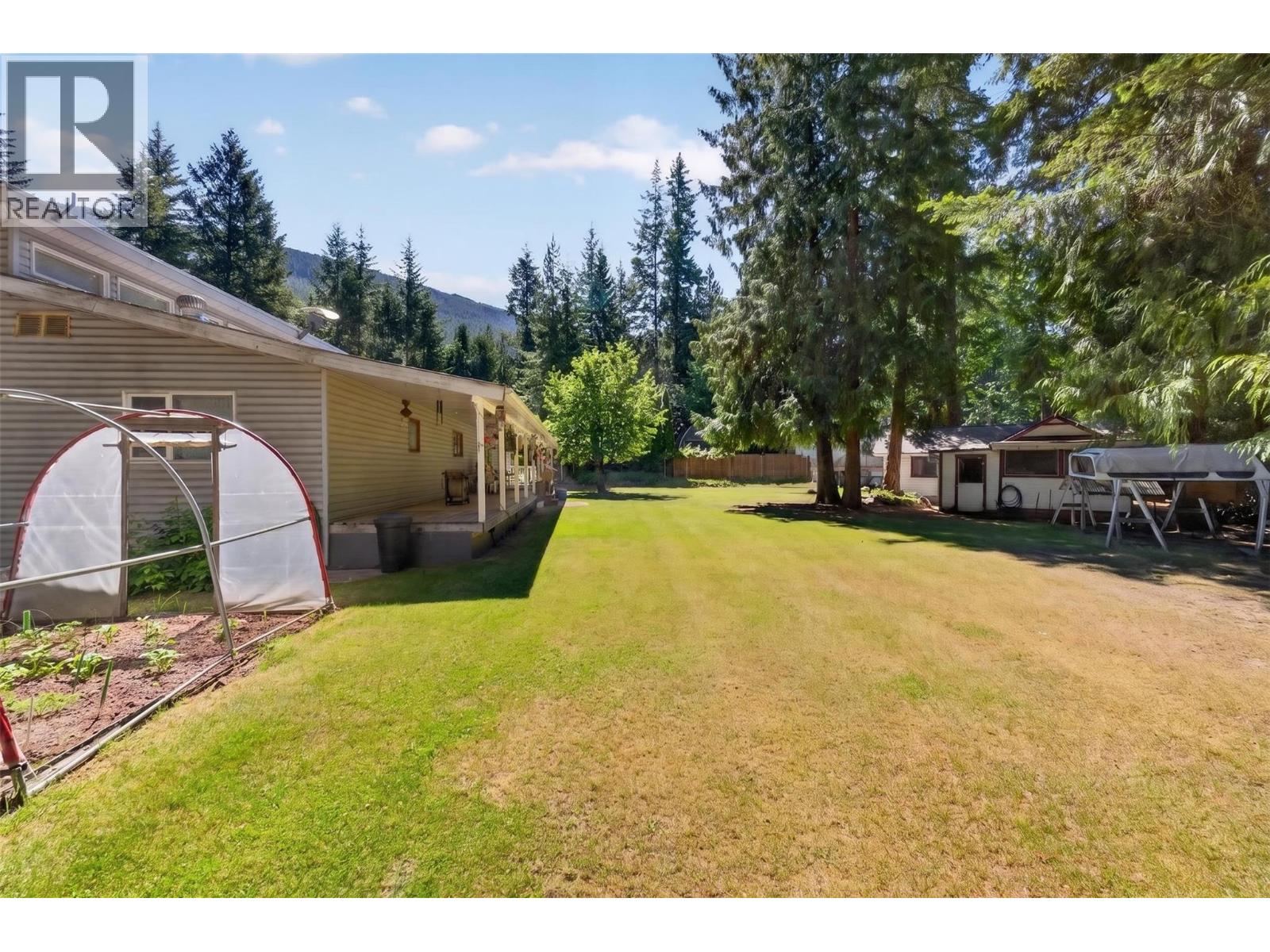 8981 Swanson Road, Swansea Point