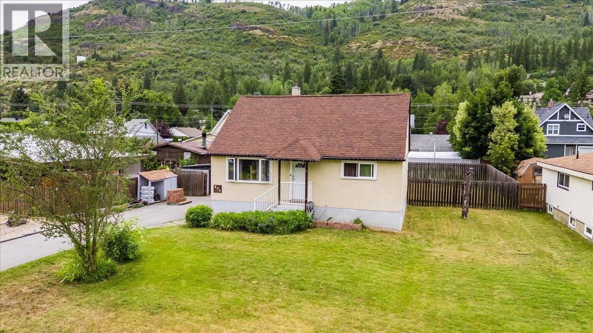 890 9TH Avenue - 1