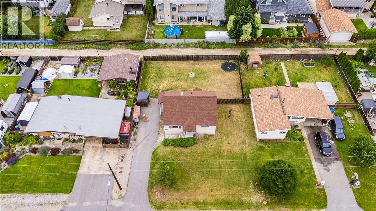 890 9TH Avenue - 36