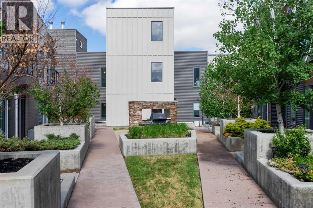 #316 93 34 Avenue SW - 15