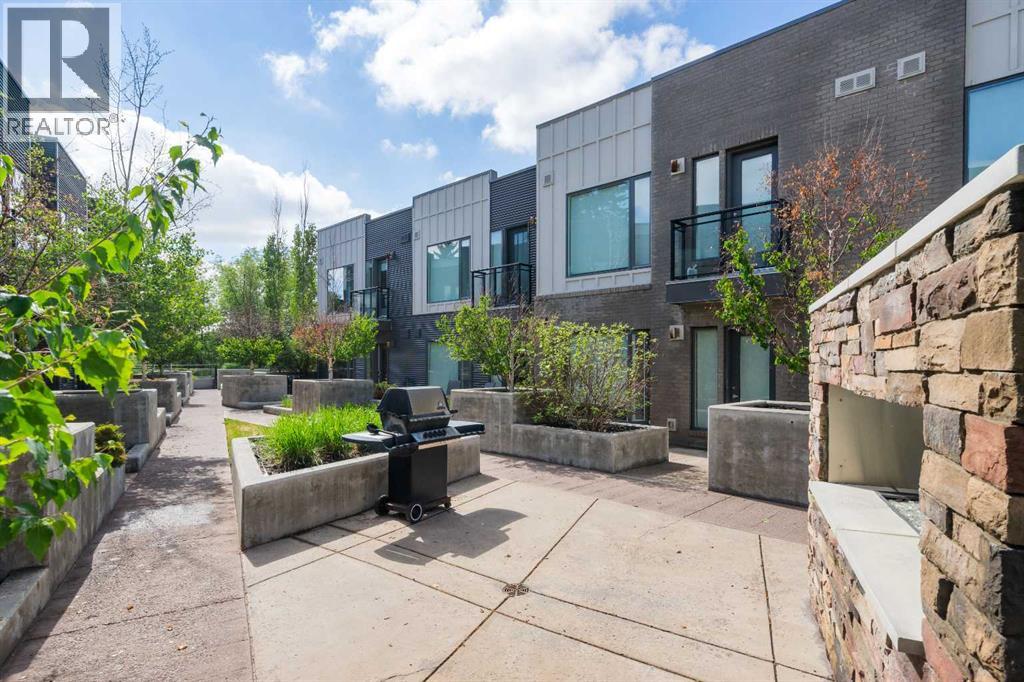 #316 93 34 Avenue SW - 17