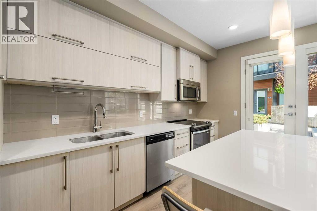 #316 93 34 Avenue SW - 6