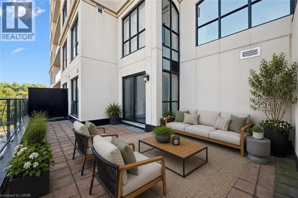 #308 160 MACDONNELL Street - 29