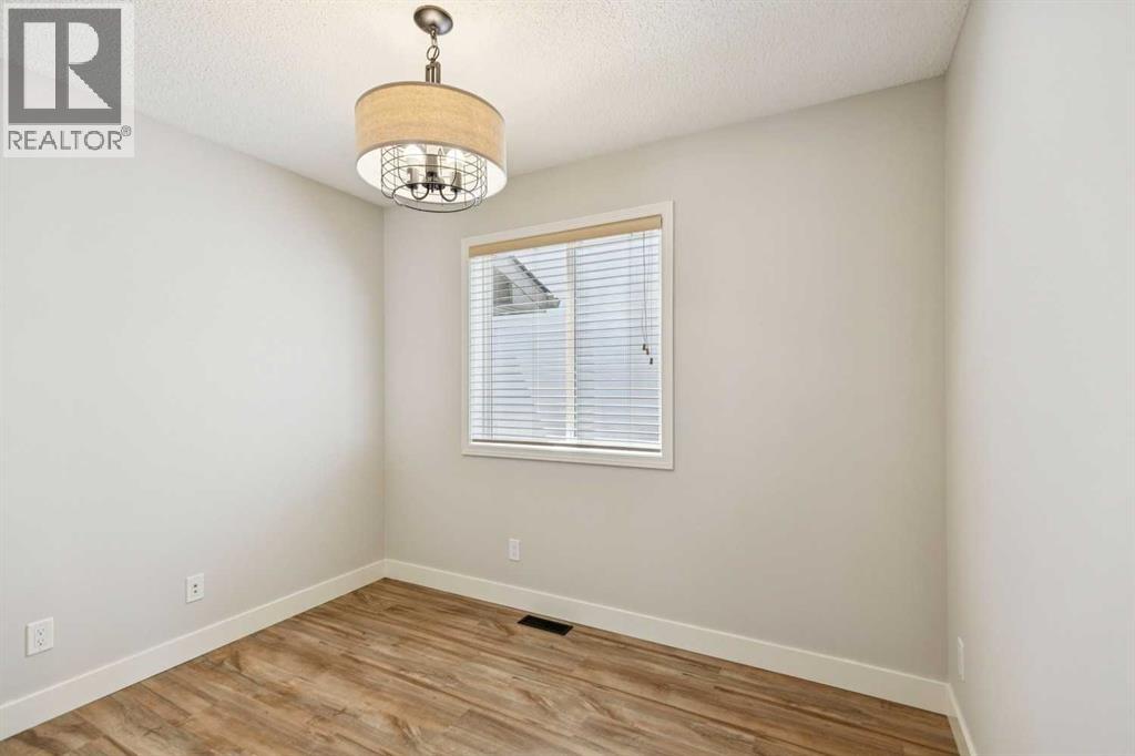 225 West Lakeview Drive - 8