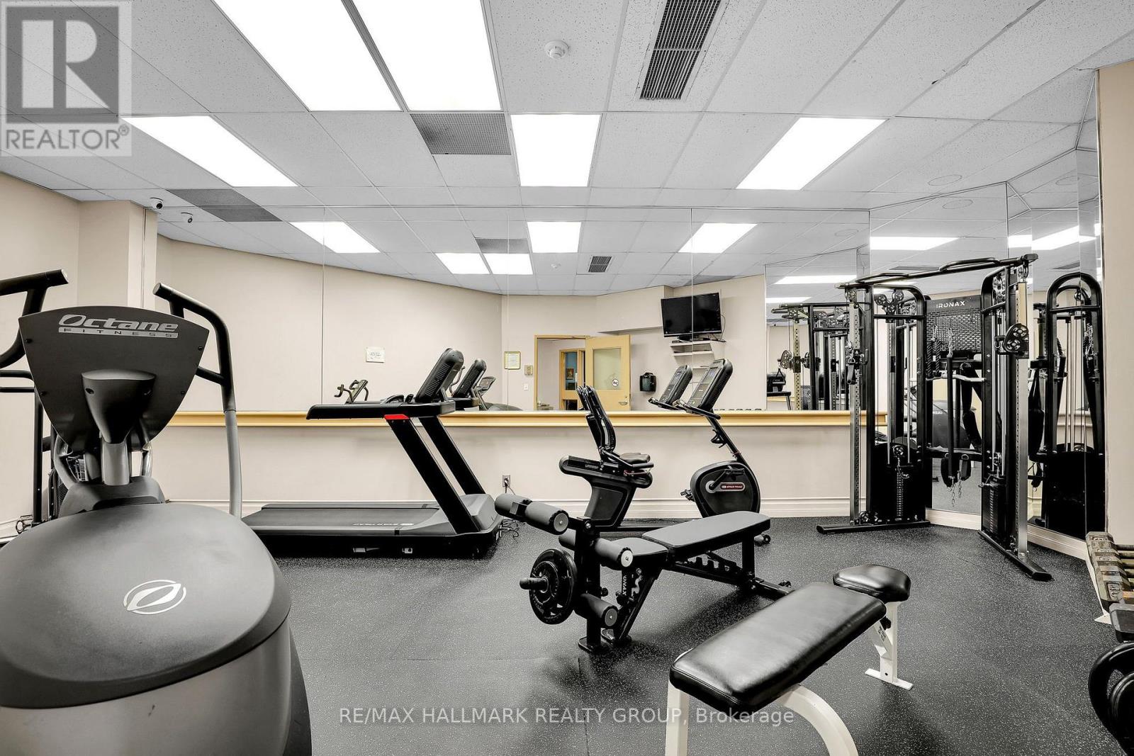 #502 3105 CARLING AVENUE - 35