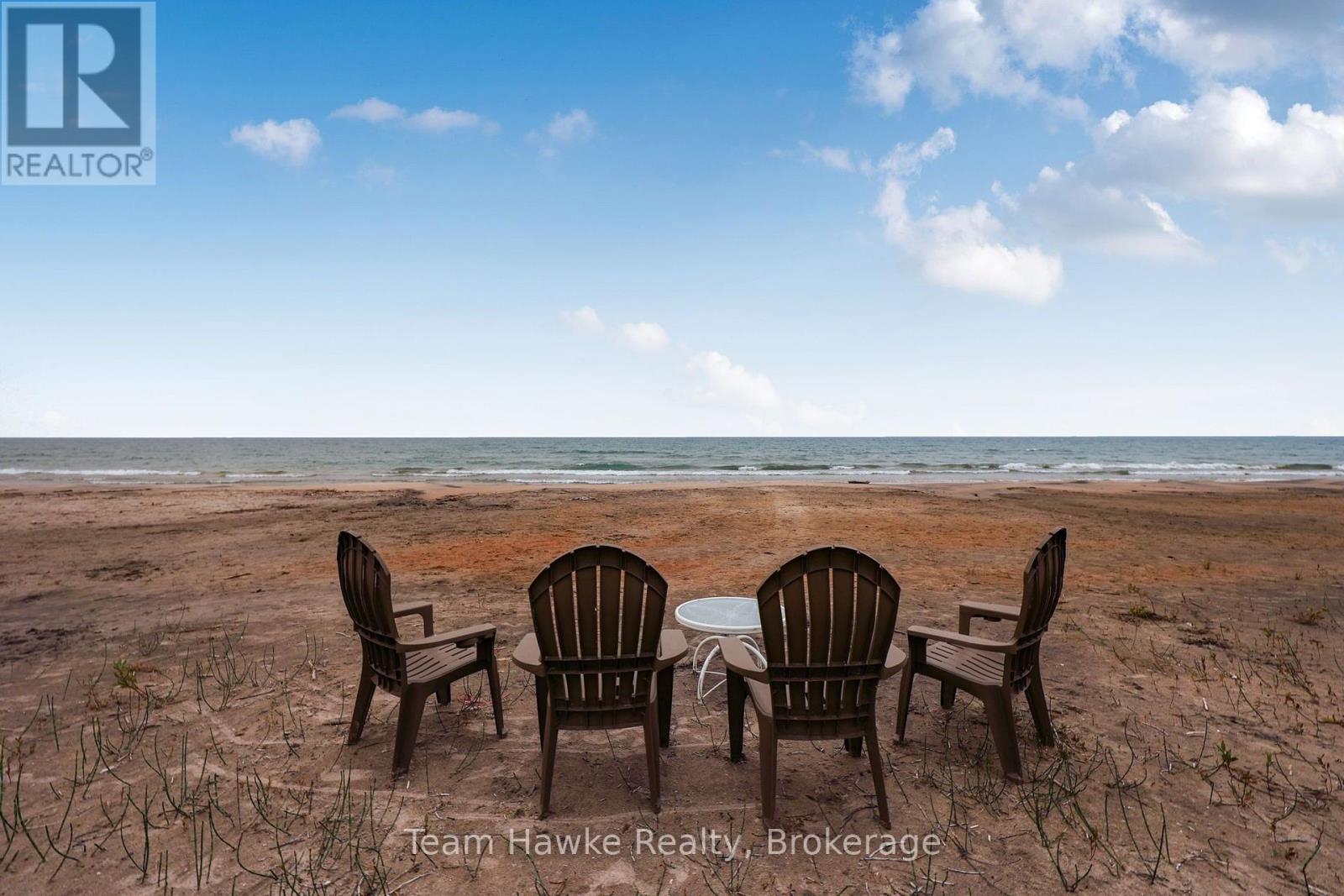 698 TINY BEACHES ROAD S - 36