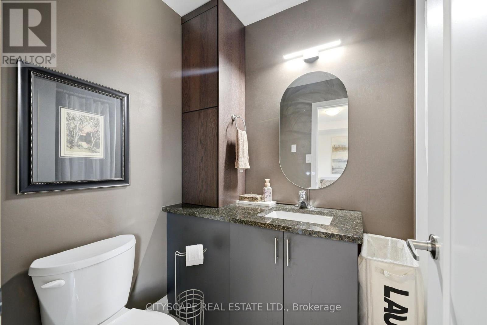 #28 2 WILLOW STREET - Image 26