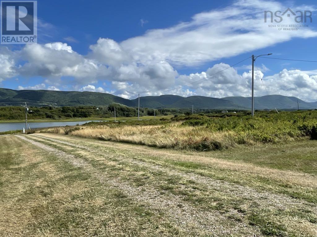 125 Cheticamp Island Road - 11