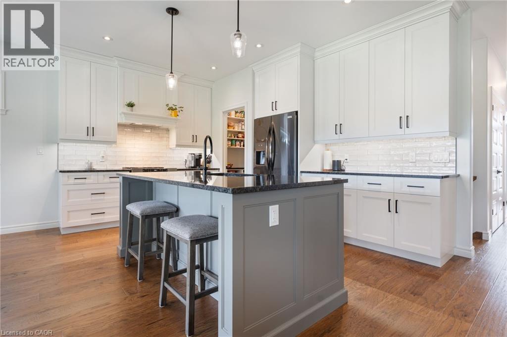 14 STONEBRIDGE Place - 10