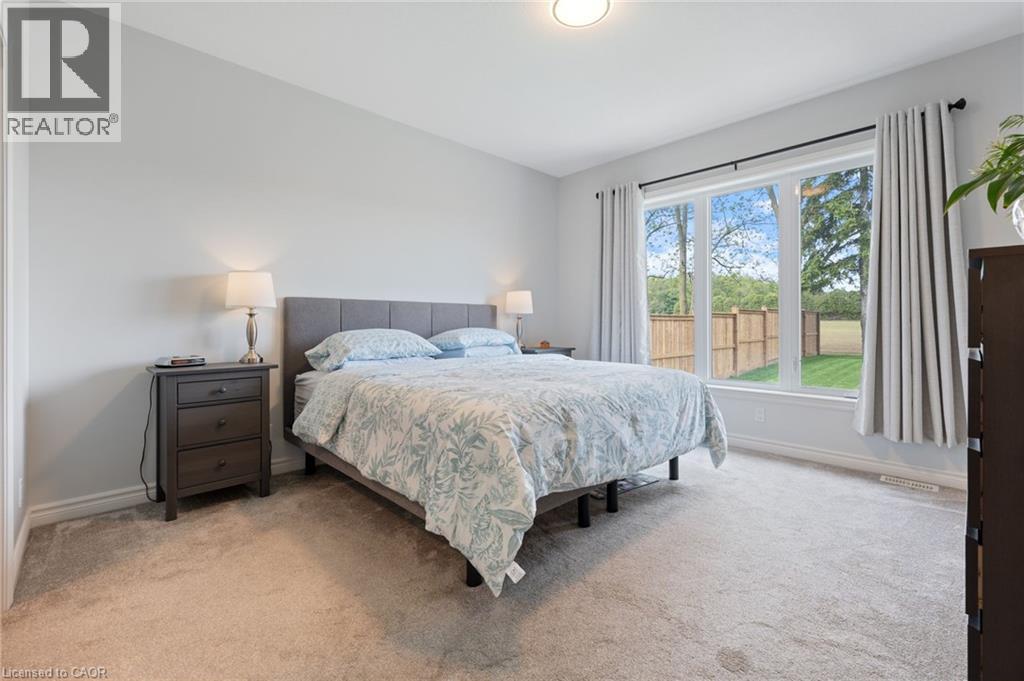 14 STONEBRIDGE Place - 15