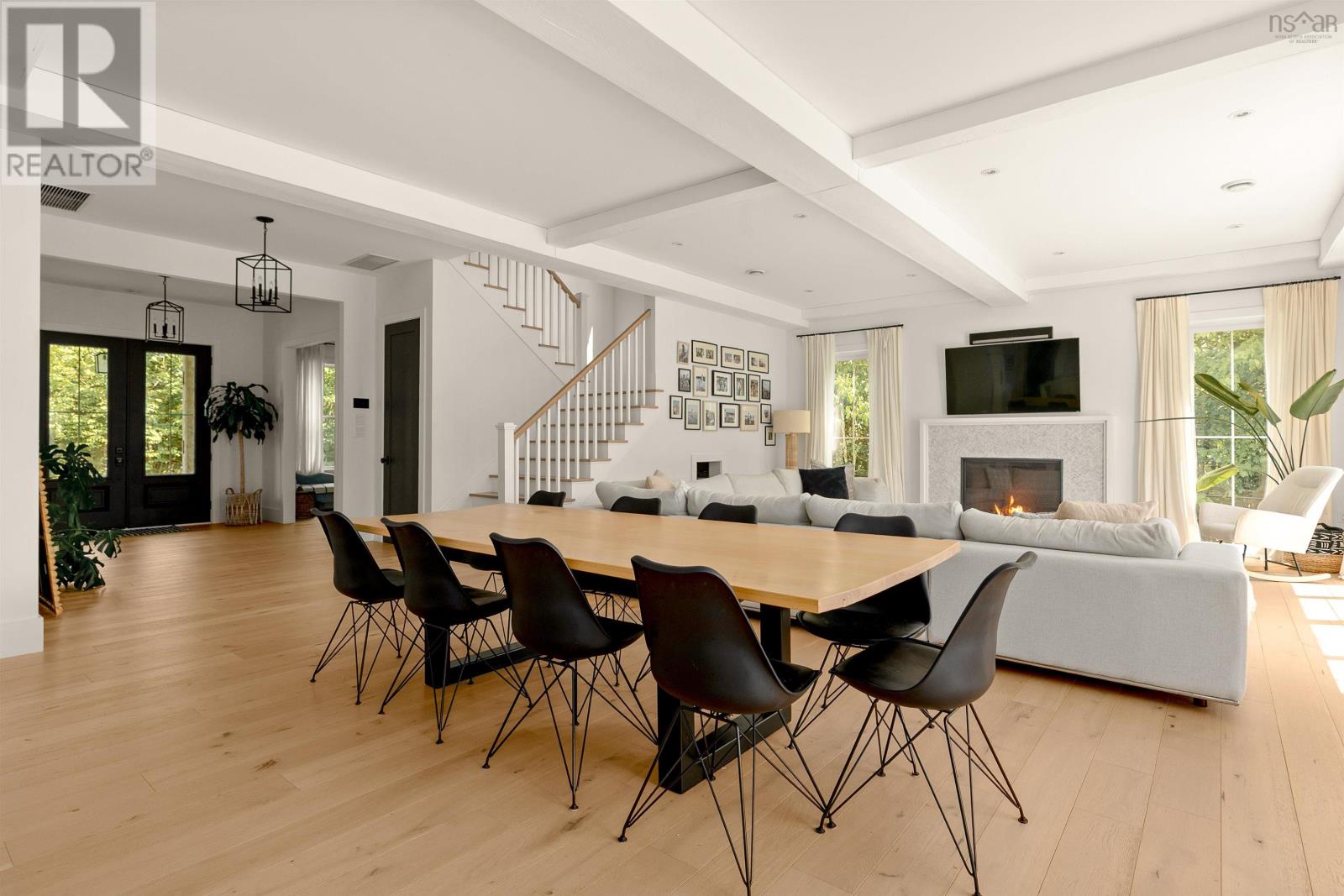 571 Duart Avenue - 14