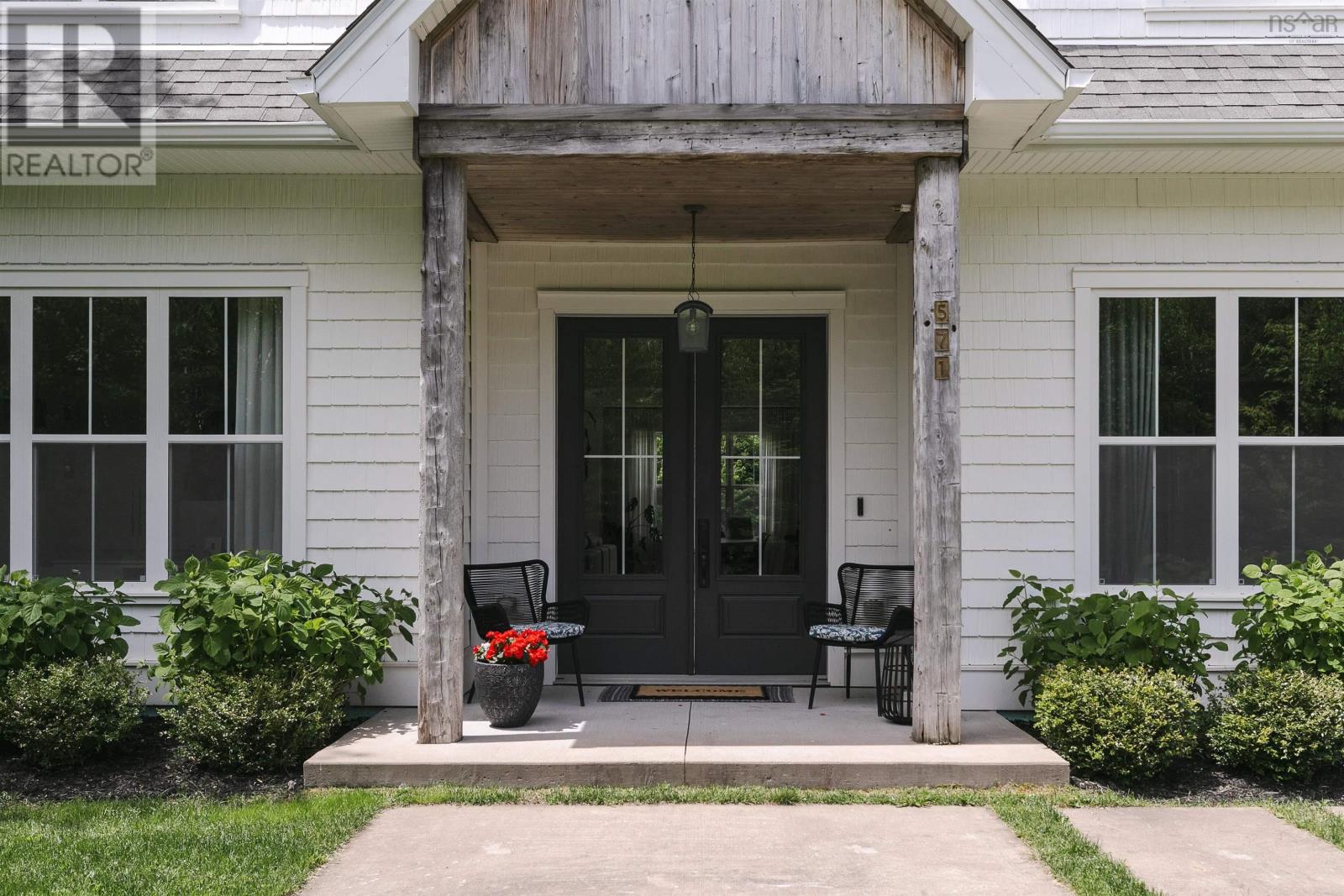 571 Duart Avenue - 3