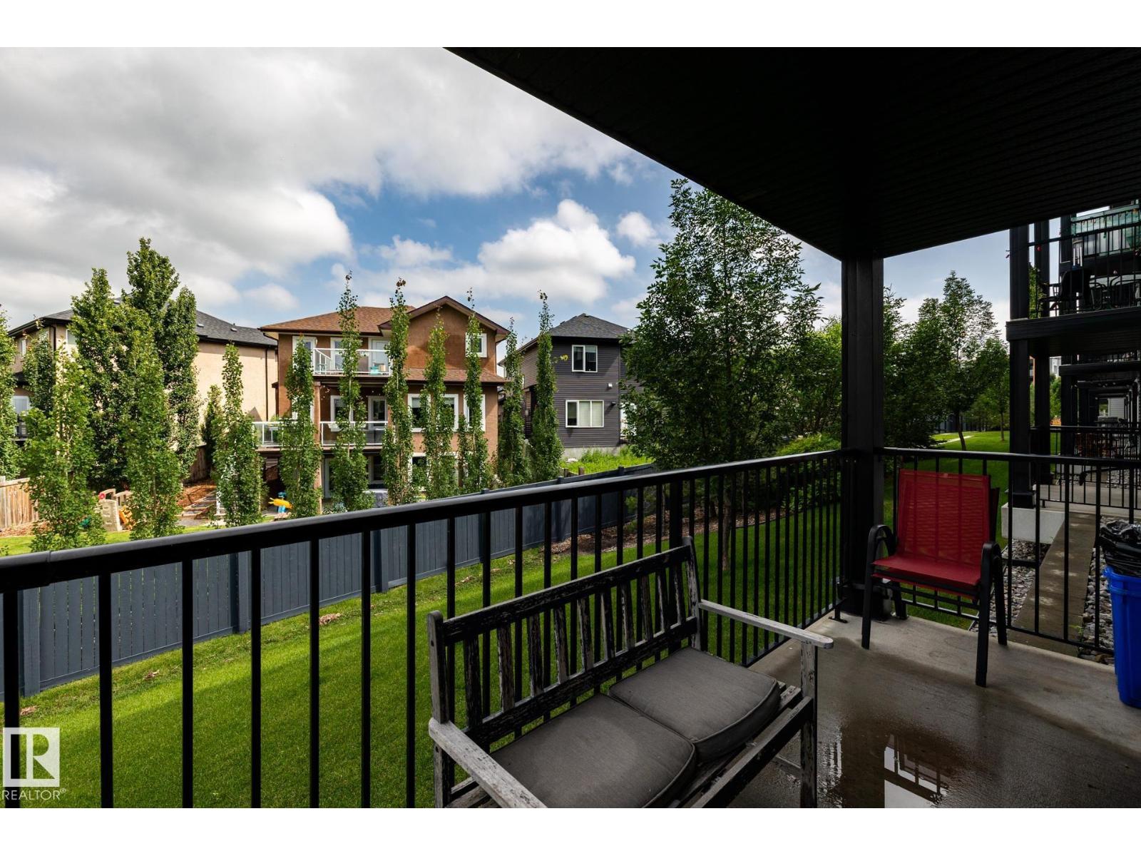 #102 508 ALBANY WY NW NW - 6