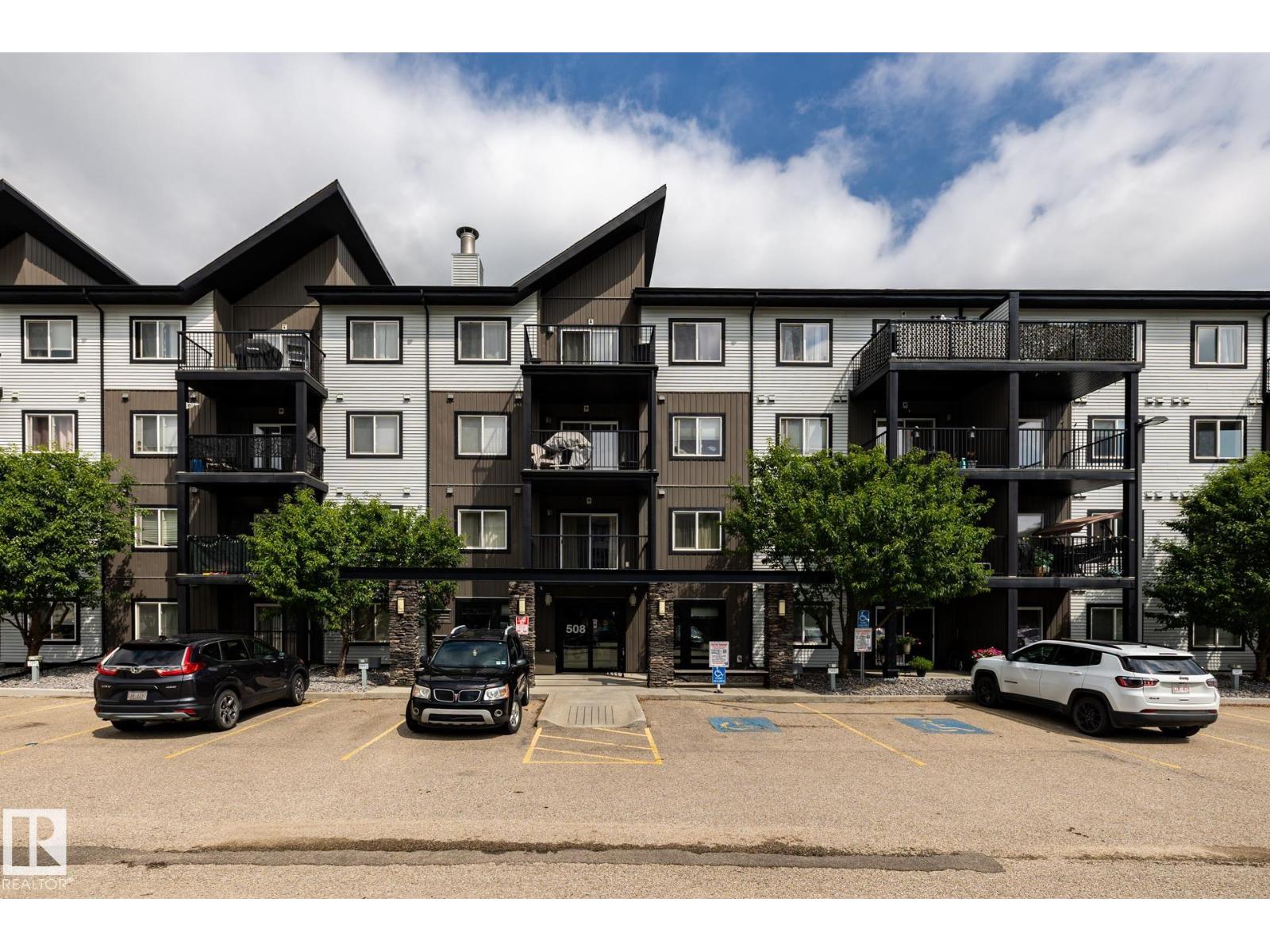#102 508 ALBANY WY NW NW - 8