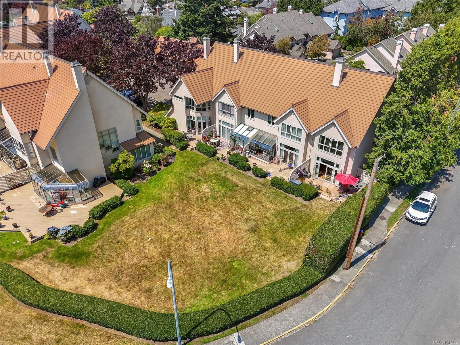 140 210 Russell Street, Victoria