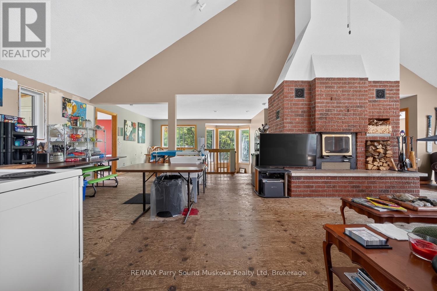 39 FRED DUBIE ROAD - 38