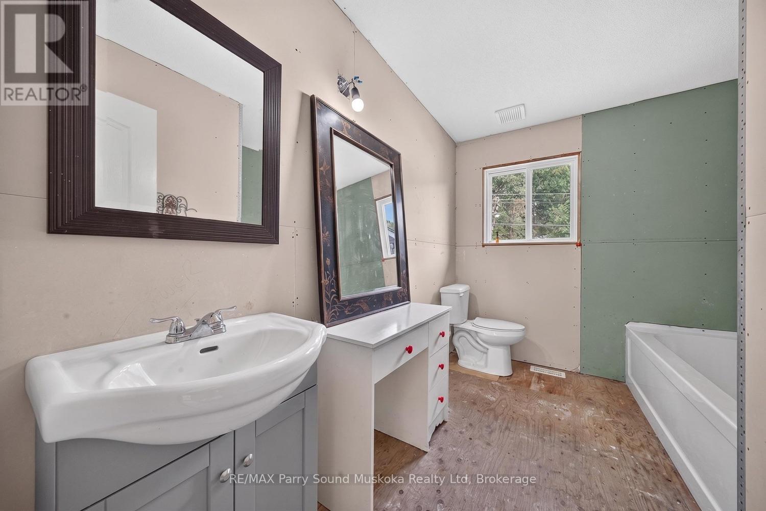 39 FRED DUBIE ROAD - 47