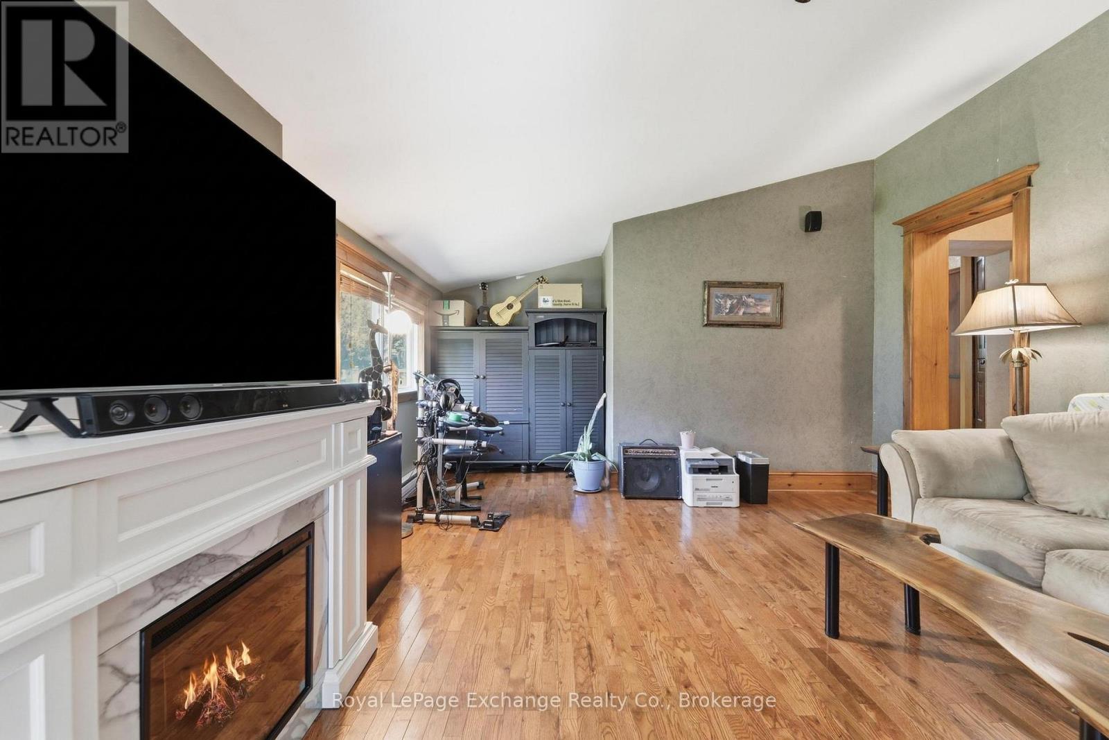 28 WICKHAM STREET - 11