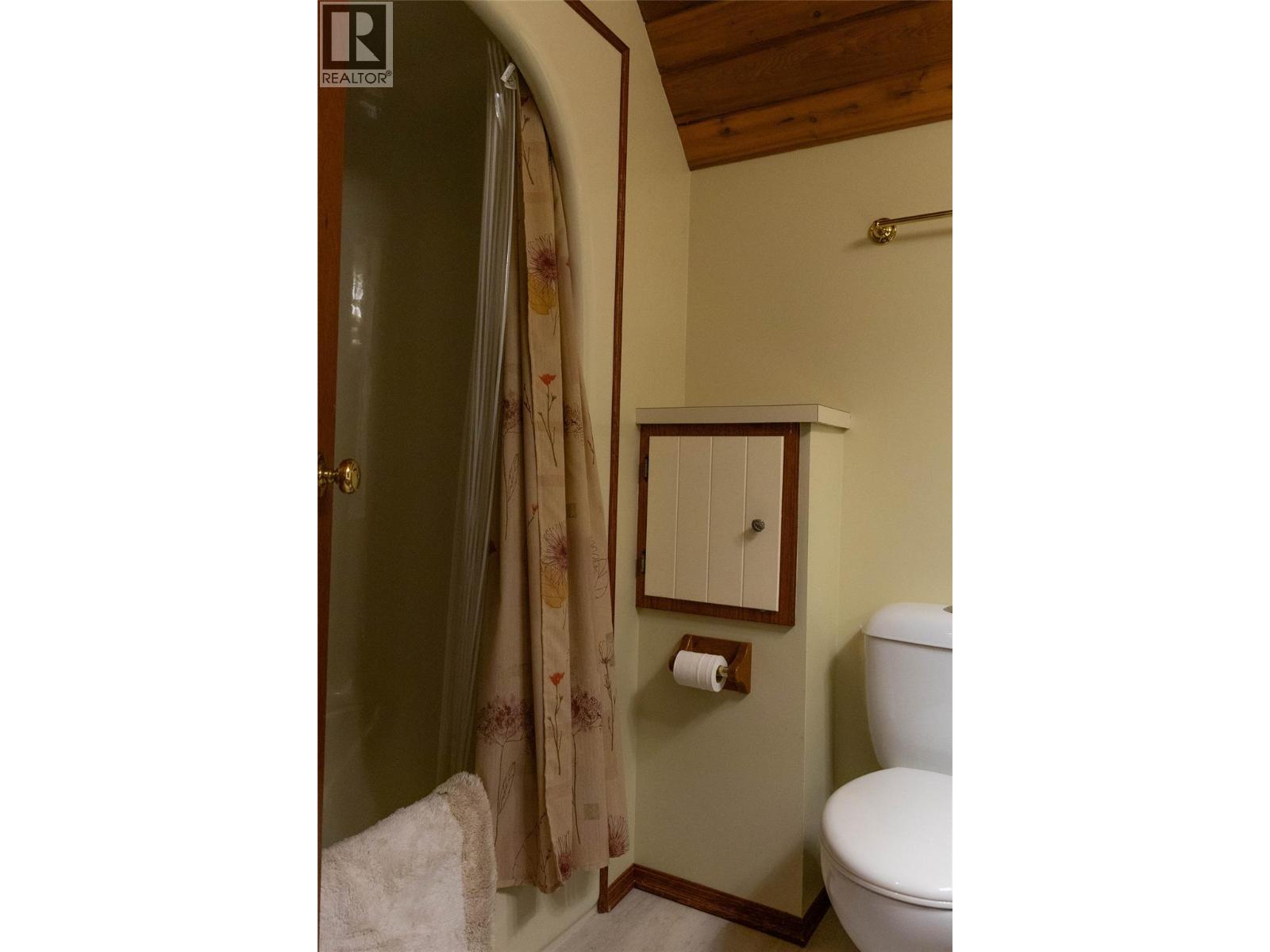 1920 Lakeview Drive - 26
