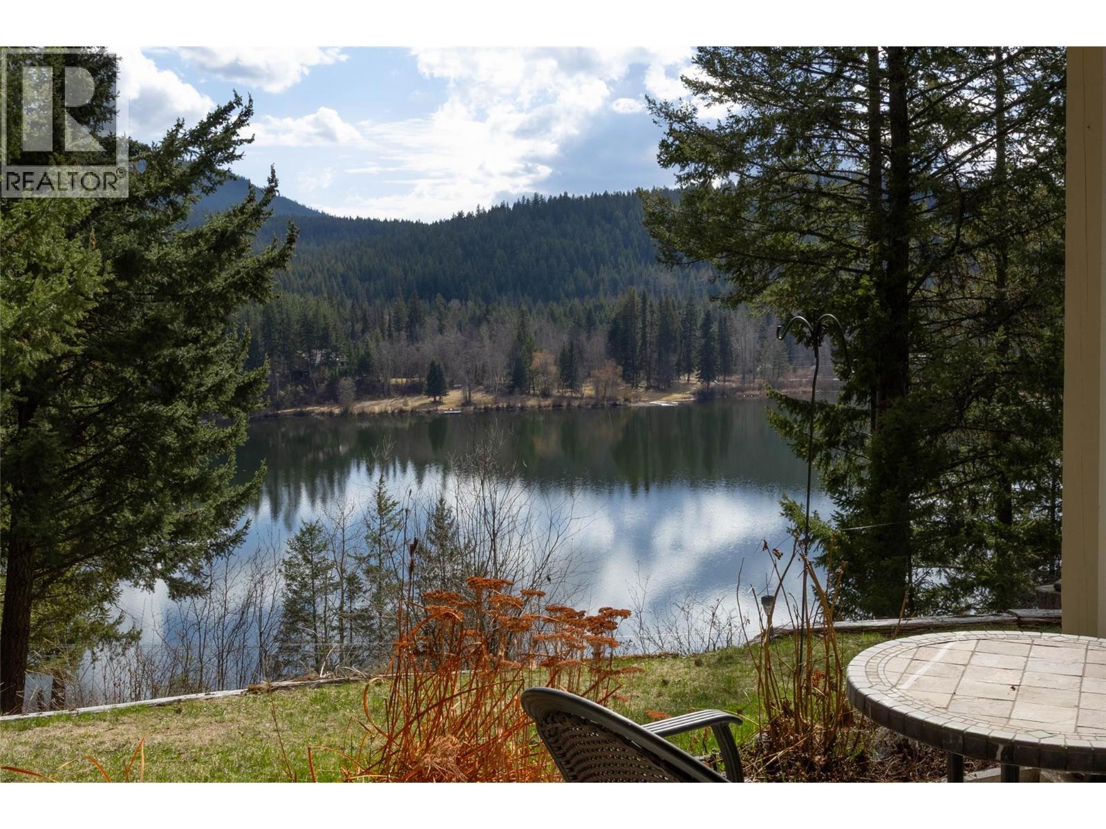1920 Lakeview Drive - 3