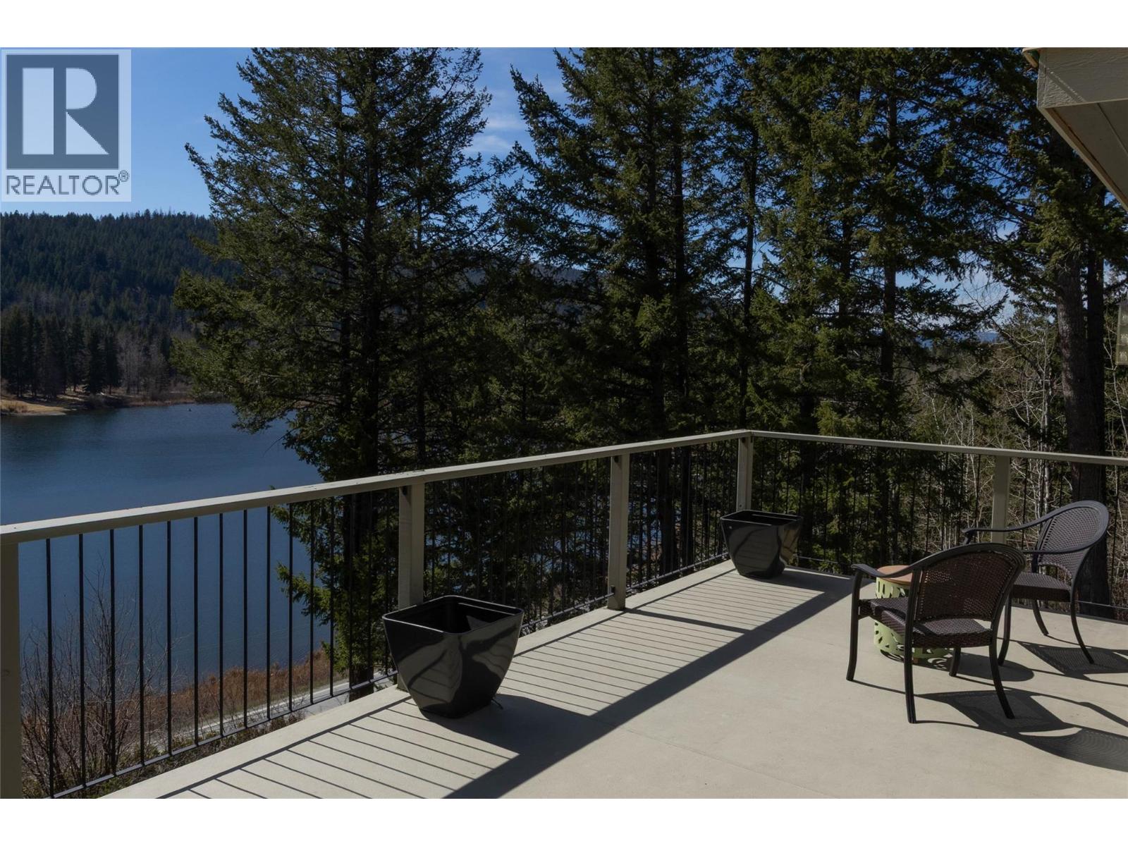 1920 Lakeview Drive - 13